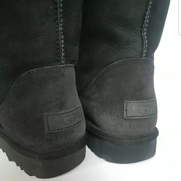 Ugg Womens Sz 12 Classic II Tall Shearling Suede Boots Black winter GORPCORE - Picture 7 of 8